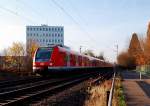 Am Samstag den 19.11.2011 kam mir der 422 536-3 mit einem unbekannten Anhang in Bttgen. Als S8/S5 mit dem Ziel Dortmund Hbf.