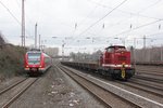 422 530-6 als S6 & links EfW 203 006-2 in D�sseldorf Rath, M�rz 2016.