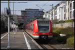 423391-2 nach Darmstadt ist auf dem Weg nach Darmstadt am 24.3.2017 um 15.11 Uhr in Bad Soden (Taunus) angekommen.