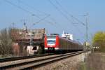 423 153 und 423 088 mit einer S-Bahn zum Ostbahnhof vor Oberschleiheim (11.04.2007)