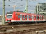 S12 nach Dren bei der Einfahrt Kln Hbf.
