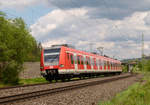 08. Mai 2012, Der Triebzug 423 099 der Münchener S-Bahn fährt nach einer Revision (weiß jemand, wo die stattfindet?) in seine Heimat zurück. Aufnahme in Nähe des Haltepunktes Neuses bei Kronach.