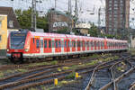 423 042 f�hrend als S11 nach K�ln-Dellbr�ck in K�ln Hbf am 23.07.2025