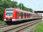 Ein ET 423 Vollzug fhrt kurz hinter Ehningen in Richtung Herrenberg am 02.06.2008