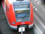 423 257 als Gast in Hannover zur Hannover Messe 2004 auf der Sonderlinie S6 vom Messebahnhof Laatzen zum Flughafen