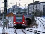 423 212 als S2 nach Erding taucht aus dem Tunnel auf kurz vor Mnchen-Ost; 02.02.2010
