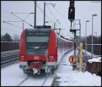 423 555 als einer von 2 423 er die zusammen als S12 nach Au (Sieg) unterwegs waren.
Aufgenommen in Sindorf am 14.02.10 um 17:06 Uhr