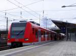 423 314/814 steht zusammen mit 423 103/603 als S6 zum Ostbahnhof am Haltepunkt Mnchen-Hirschgarten.