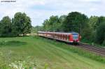 423 226-0 mit der S1 von Freising/Flughafen nach Ostbahnhof bei Feldmoching, 10.08.2011