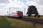 S 11 bei Allerheiligen mit Fhrungszug 423 046-2 am Sonntag den 17.6.2012.