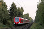 423 043 auf Überführungsfahrt von Köln-Deutzerfeld nach Hagen.
Aufgenommen am 12. September 2014 in Haan.