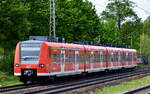 DB Regio AG - Region Nord, S-Bahn Hannover mit  424 539-5  (NVR:  94 80 0424 539-5 D-DB...... !) auf Dienstfahrt am 09.05.23 Vorbeifahrt Bahnhof Dedensen-Gümmer.