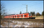 424038 und 424520 halten auf der Fahrt nach Hannover HBF am 9.1.2003 um 11.13 Uhr im Bahnhof Dedensen-Gümmer.