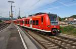 425 021-3 fährt am 26.05.2019 als RB33 (RB11169)  Rhein-Niers-Bahn  von Heinsberg(Rheinl) in den Aachener Hauptbahnhof ein.