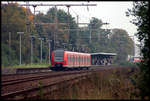 DB ET 425559 fährt hier am 9.10.2005 aus Bad Bentheim kommend in den Bahnhof Melle ein.