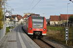 Nachschuß auf den 425 083 der hier als S5 Ittlingen gen Reihen verlässt.
Samstag den 23.11.2019