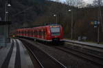 425 258-1 verlässt Neckargerach am heutigen Nachmittag in Richtung Zwingenberg.