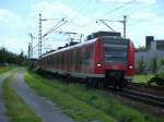 ET 425 in Doppeltraktion als S3 nach Germersheim kurz nach Wiesloch-Walldorf, 22.07.07.