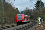 S1 nach Homburg Saar Hbf, hier ist der 425 213 Sinsheim (Elsenz) mit dem 425 075/575, der später in Mannheim Hbf abgekuppelt wird, bei der Einfahrt in Neckargerach am Samstag den 28.1.2023