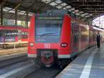 425 056/556 als 11067(RB33) bei der Ankunft in Aachen Hbf...22.09.07