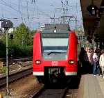 425 258/758 als RB2 nach Karlsruhe Hbf bereitgestellt in Mannheim Hbf am 30.09.2007.