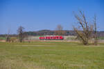 425 079 DB Regio als RB 58125 (W�rzburg Hbf - Treuchtlingen) bei Oberdachstetten Richtung Ansbach, 28.03.2022

