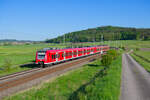 425 066 DB Regio als RB 58113 (W�rzburg Hbf - Treuchtlingen) bei Oberdachstetten, 14.05.2022