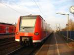 425 769-7 steht als RB 18674 nach Biblis in Blankenloch 29.10.07