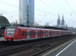 Ein ET 425 Vollzug steht im Bahnhof Kln Messe/Deutz am 03.01.2008.