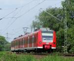 425 083/583 fhrt als RB11072(RB33) aus Geilenkrichen herraus. Hier beim Zweiten B hinter dem Bahnhof am Km 28.6. 13.05.08