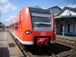 425 071/571 als RB 33 im Bahnhof Geilenkirchen 