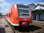 425 071/571 als RB 33 im Bahnhof Geilenkirchen 