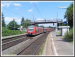 Der Mittelhessenexpress, der ab Gieen die RE-Linien 30 von Treysa und 40 von Dillenburg nach Frankfurt am Main vereinigt beziehungsweise in der Gegenrichtung die Zge in Gieen trennt, am 29.06.2008