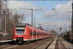 Die Sonne meinte es gut und durchbrach die Wolken ca. 8 Minuten bevor die 101 101 auftauchte. Vorher konnten 425 521/021 und 425 522/022 als RB42 (RB 20224)  HAARD-Bahn  in Recklinghausen-Sd abgelichtet werden. (07.03.2009)