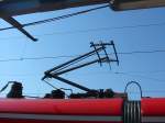 Hier sieht man den Stromabnehmer einer ET425.