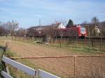 Ein ET 425 ist im Bahnhof Ltzelsachsen und fhrt weiter richtung Frankfurt/m am 20.3.2005