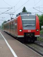 Ein ET 425 bei der Einfahrt in Diedorf (Schwab.) auf dem Weg nach Augsburg am 08.06.2009.