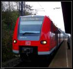 425 117 als RB 13620 in Karthaus. Aufgenommen am 21.11.2009