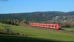 425 313-4 und 426 010-5 als RE 19610 (Singen(Hohentwiel)-Stuttgart Hbf) bei Mhringen 27.10.09