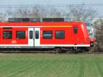 Ein ET 425 der Regio Rhein-Neckar fhrt am 24.03.2010 nahe Frankenthal in Richtung Mannheim.
