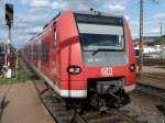 425 135 mit RB 71 nach Homburg/Saar bei der Einfahrt in Trier HBf