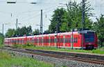 425 594-9 Abfahrt vom Bf Menden Richtung Bonn-Beuel - 14.08.2010