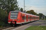 425 078  am 04.10.2010 im Bahnhof Friedrichsfeld