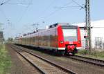 Zwei 425 Als RE11 von Mnchengladbach nach Dortmund bei Anrath auf der KBS 425 unterwegs. 10.4.2011