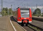 DB Regio 425 578-2 mit RB 33 nach Aachen Hbf, bei Ausfahrt von Mnchengladbach am 8 okt 2011.