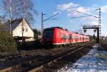 Bei -2 Grad ging es zur Anrufschranke nach Saarlouis-Roden.

425 127 ist als RB 71 Homburg/Saar - Trier unterwegs. In einer Minute wird der nchste Halt in Dillingen Saar sein.

KBS 685 14.01.2013