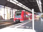 425 077 ebenfals als RB 33 in Aachen Hbf. Am 30.08.2006