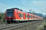425 099-9 in Richtung Norden durch Bonn-Beuel - 27.03.2013