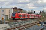 Einfahrt eines RE2 Zuges nach Mannheim in den Bahnhof Sinsheim. 13.4.2013