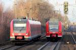 422 002-6 Einfahrend als S 2 nach Dortmund Hbf. und 425 529 als RB 42 nach Münster Hbf. Ausfahrend in Recklinghausen-Süd 10.1.2014